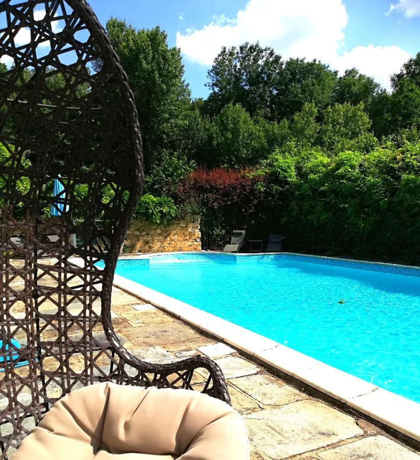 Hotel-Restaurant Ricordeau Loue ภายนอก รูปภาพ
