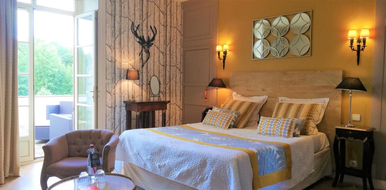 Hotel-Restaurant Ricordeau Loue ภายนอก รูปภาพ