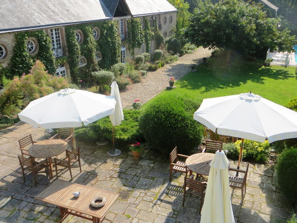 Hotel-Restaurant Ricordeau Loue ภายนอก รูปภาพ
