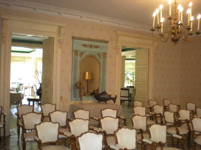 Hotel-Restaurant Ricordeau Loue ภายนอก รูปภาพ