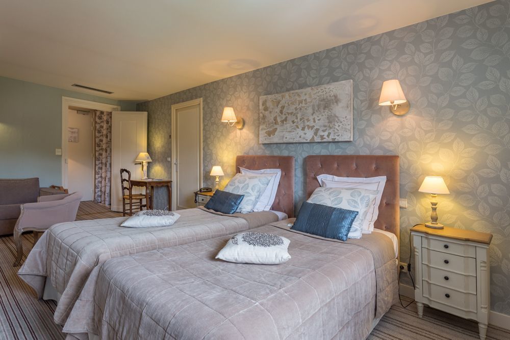 Hotel-Restaurant Ricordeau Loue ภายนอก รูปภาพ