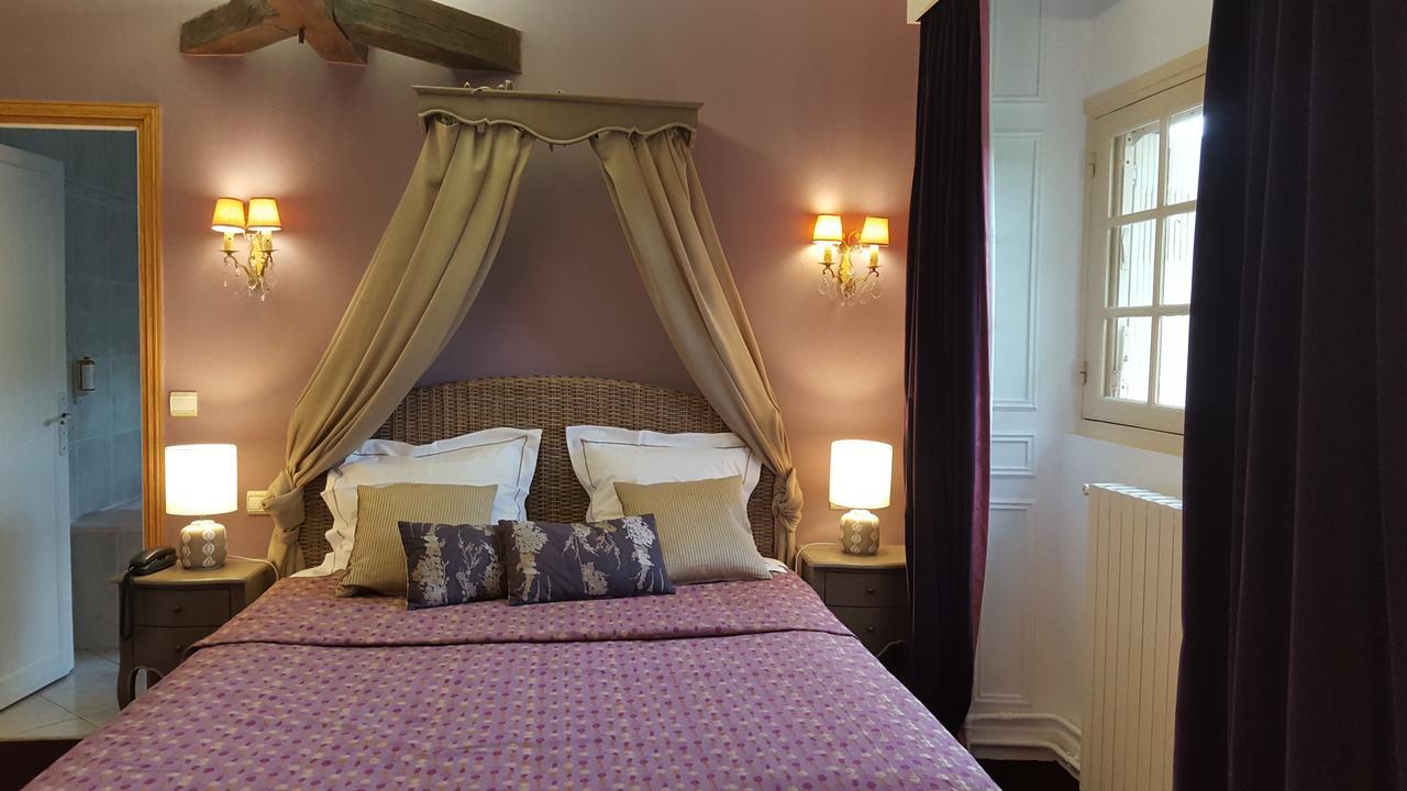 Hotel-Restaurant Ricordeau Loue ภายนอก รูปภาพ